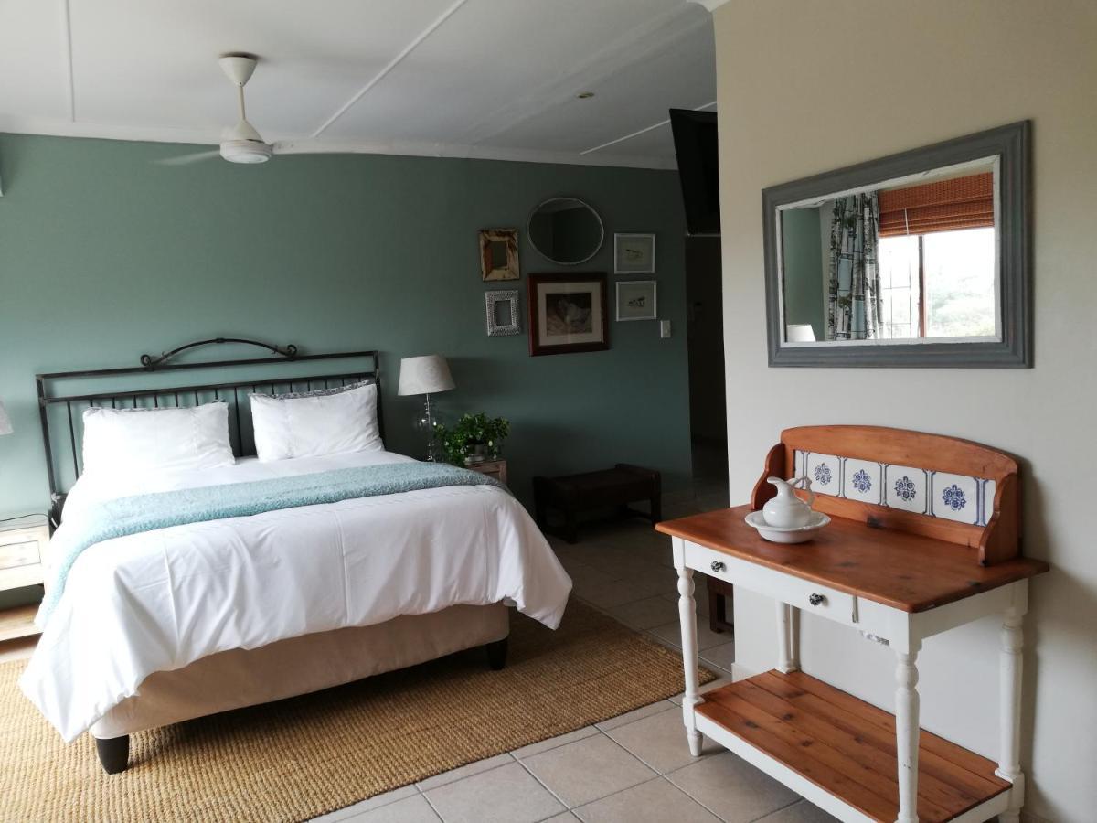 Mahogany Villa Guesthouse - Solar บัลลิโต ภายนอก รูปภาพ