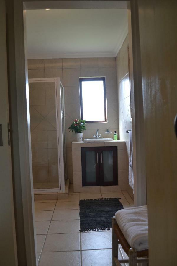 Mahogany Villa Guesthouse - Solar บัลลิโต ภายนอก รูปภาพ